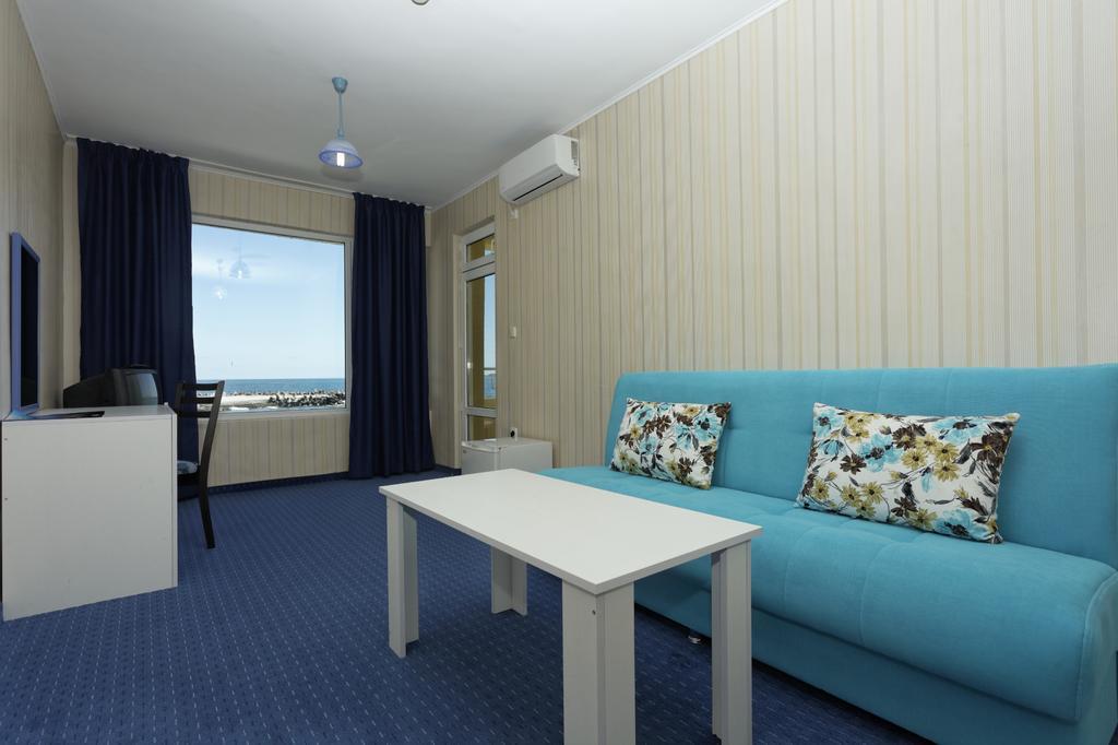 Hotel Marina 키텐 객실 사진
