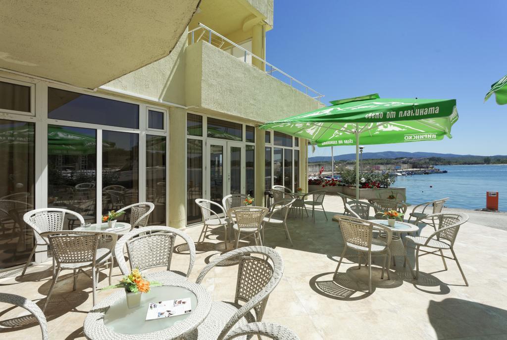 Hotel Marina 키텐 외부 사진