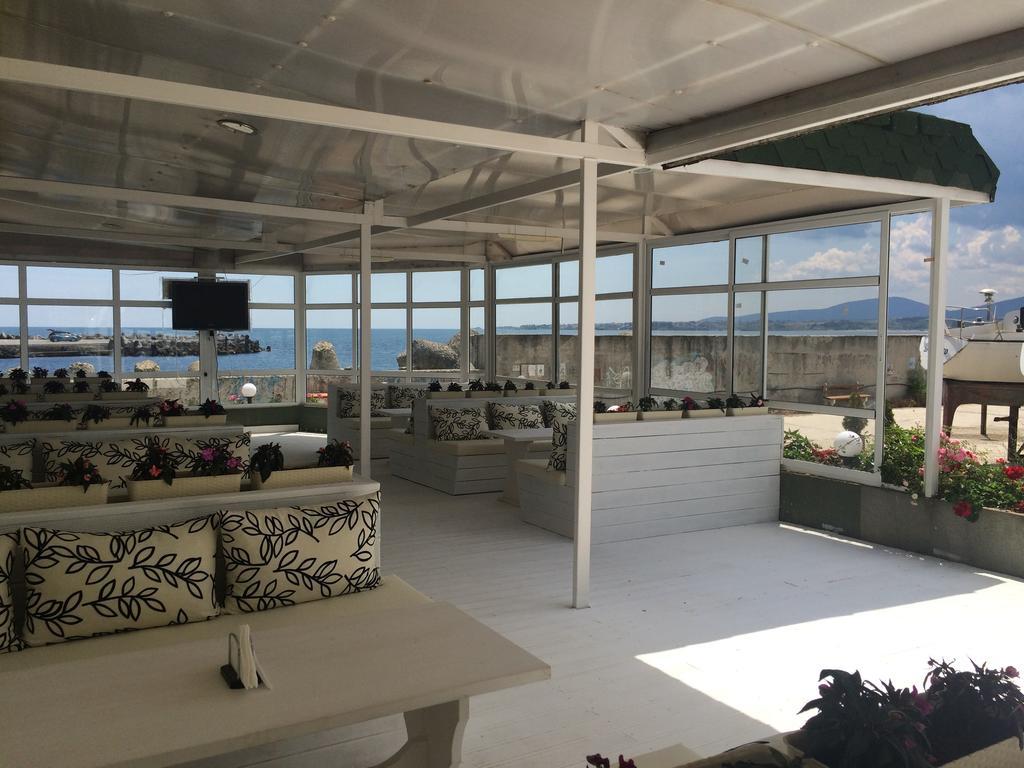 Hotel Marina 키텐 외부 사진