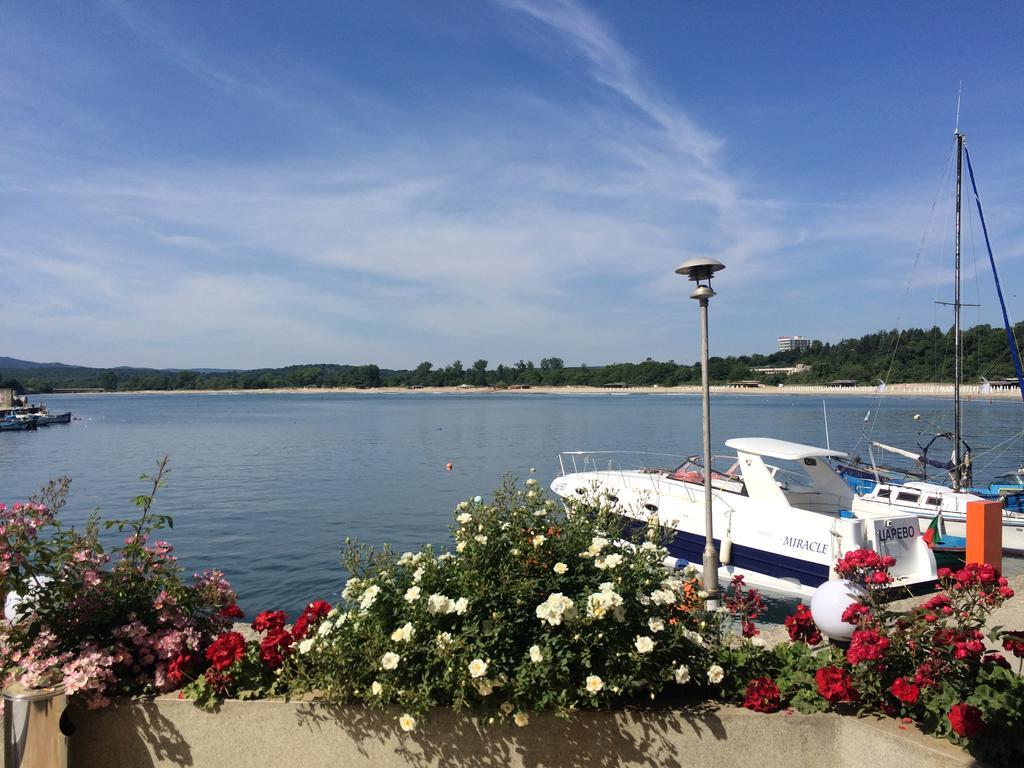 Hotel Marina 키텐 외부 사진