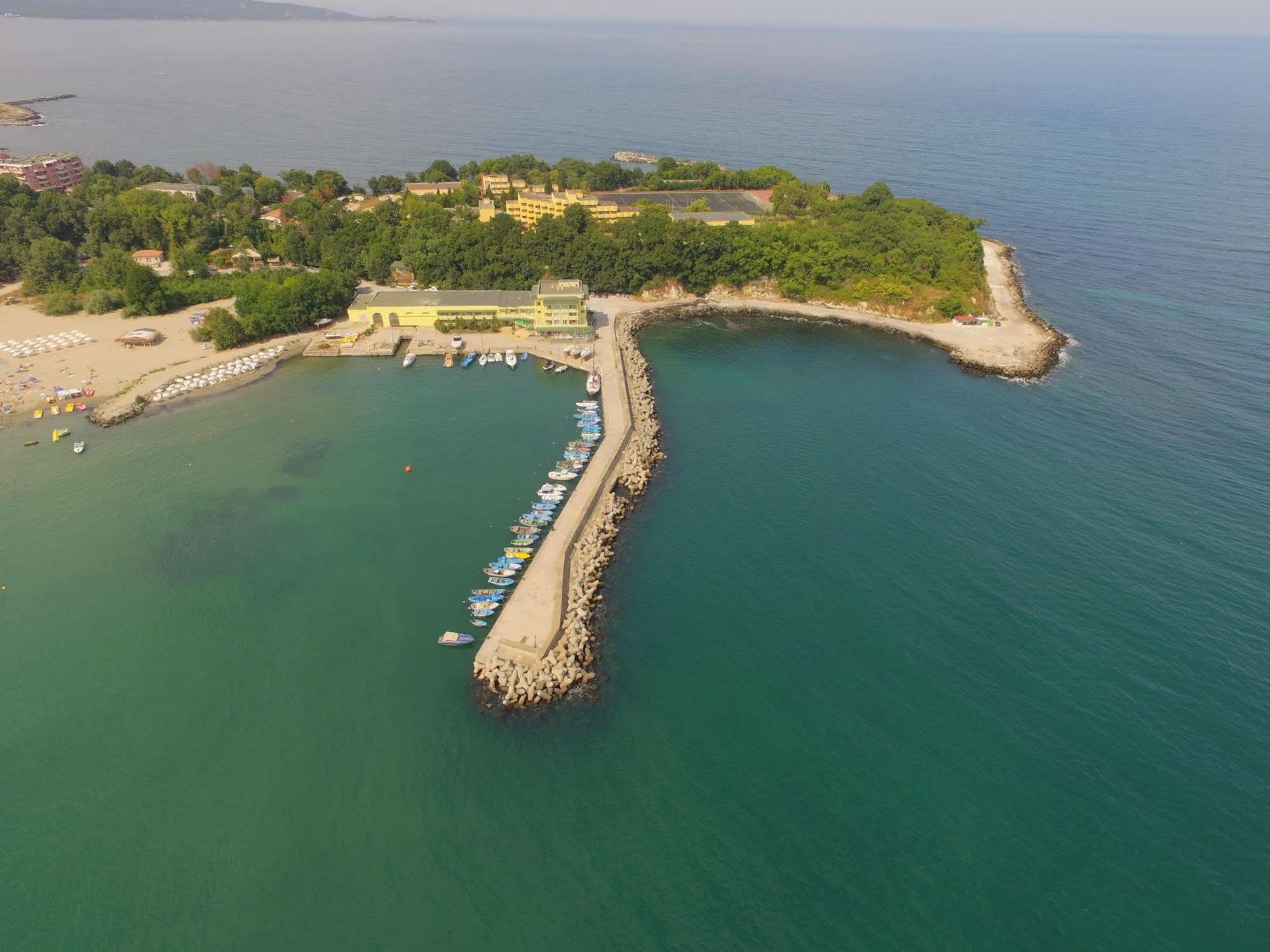 Hotel Marina 키텐 외부 사진